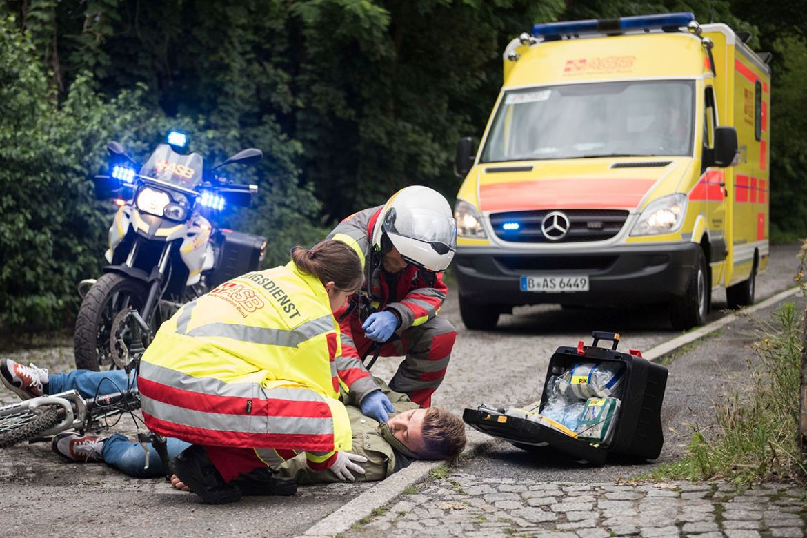 Wir fordern Rechtssicherheit für Notfallsanitäter*innen